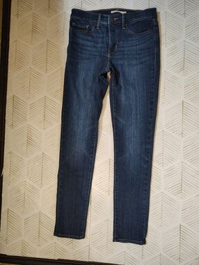 Levi's 311 Shaping Skinny Jeans Dark Wash Stretch Denim Size 27